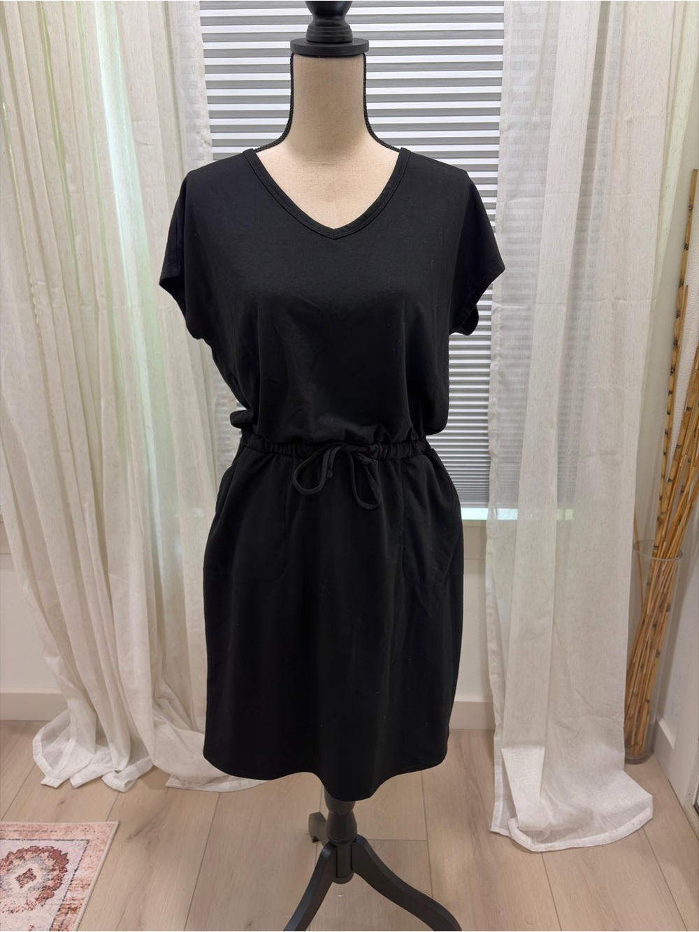 32° COOL Black Pullover Dress - Lightweight Knit